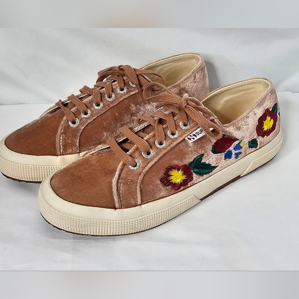 ​Superga 2750 Silk Velvet Sneakers Mauve Floral Embroidered Women’s 8 EU 39